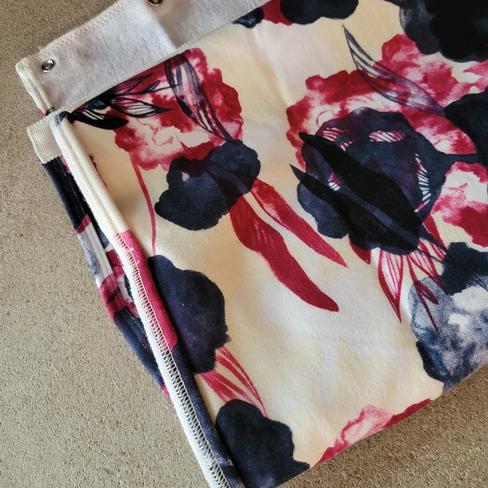 Lululemon scarf